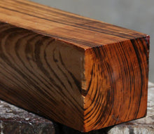 Load image into Gallery viewer, Goncalo Alves Peppermill