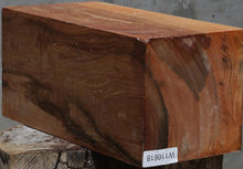 Load image into Gallery viewer, Maple Vessel Blank