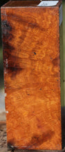 Load image into Gallery viewer, Exhibition Afzelia Burl Peppermill