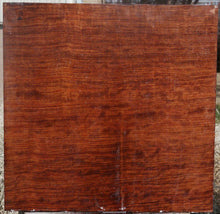 Load image into Gallery viewer, Bubinga Bowl Blank
