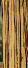 Load image into Gallery viewer, Black and White Ebony Fingerboard
