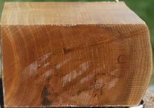 Load image into Gallery viewer, Quartersawn Figured Maple Bowl Blank
